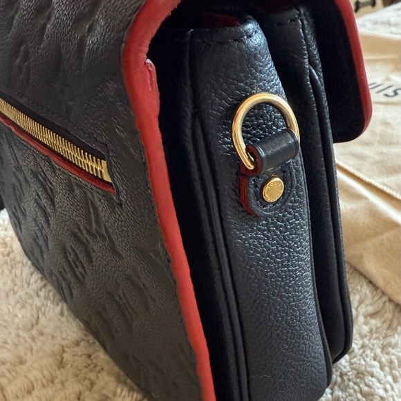 Authentic Louis Vuitton Pochette Metis in Marine Rouge Empriente Leather. EUC - Picture 10 of 16